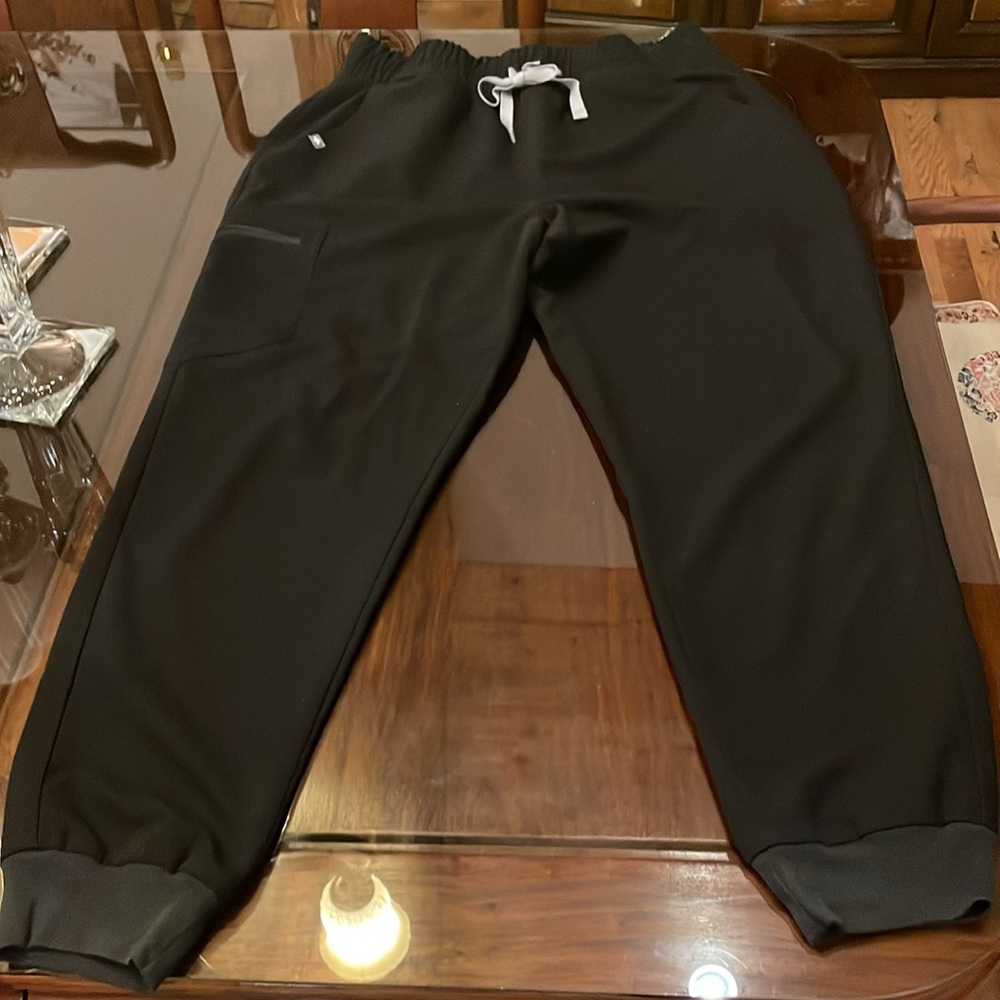 Figs Scrub Sets - image 6